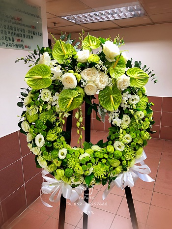 #帛事圓形花牌